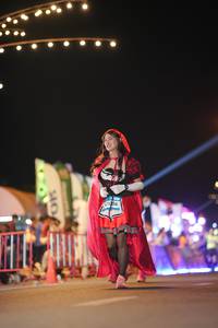 BIB: 
                            <button type="button" onclick="openModal(24524183)" class="btn btn-primary btn-sm float-right btn-popup" data-toggle="modal" data-target=".modal-high-quality">
                        <i class="fas fa-shopping-cart"></i> Add to Cart
                    </button>
                                            <button type="button" onclick="isThisMe(24524183, true)" class="btn btn-success btn-sm float-right btn-popup btn-isme hidden" data-toggle="tooltip" data-placement="bottom" title="นี่คือรูปของคุณใช่ไหม คลิกที่นี่เพื่อเอาเข้าอัลบั้ม">
                        <i class="fas fa-plus"></i> Add to album
                    </button>
                    <button type="button" onclick="isThisMe(24524183, false)" class="btn btn-warning btn-sm float-right btn-popup btn-isnotme hidden">
                        <i class="fas fa-ban"></i> Remove from album
                    </button>